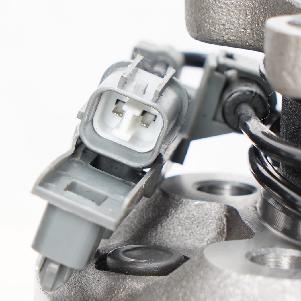 HANHUB 515111 HUB RODA DEPAN DAN BEARING MESIRASI Kompatibel dengan Chevy Colorado Canyon I-350 I-370 menggantikan HA590023 15100274 81510-02740 FW7111 6-lug